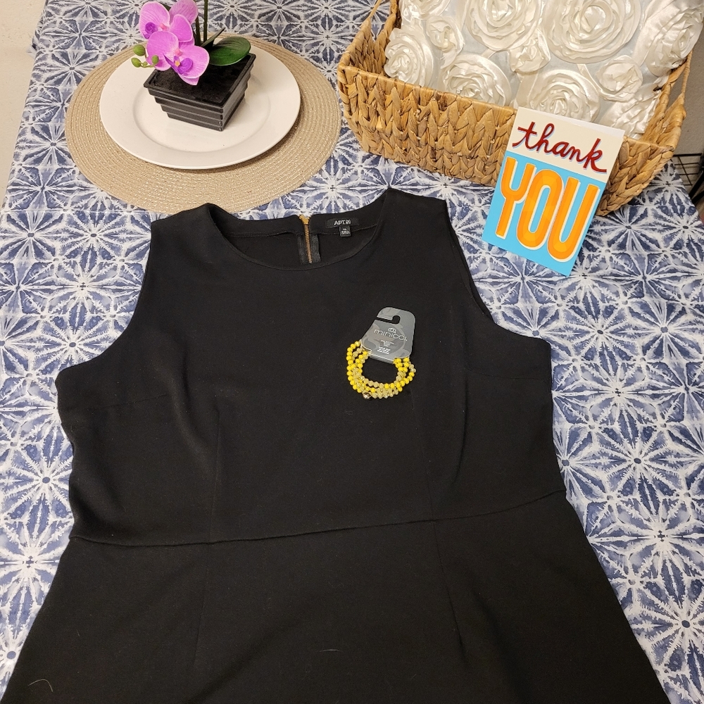 Apt 9 Peplum top. Size XL. Black